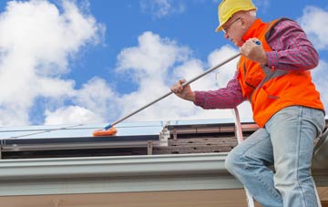 Ogbourne Maizey soft wash roof cleaning
